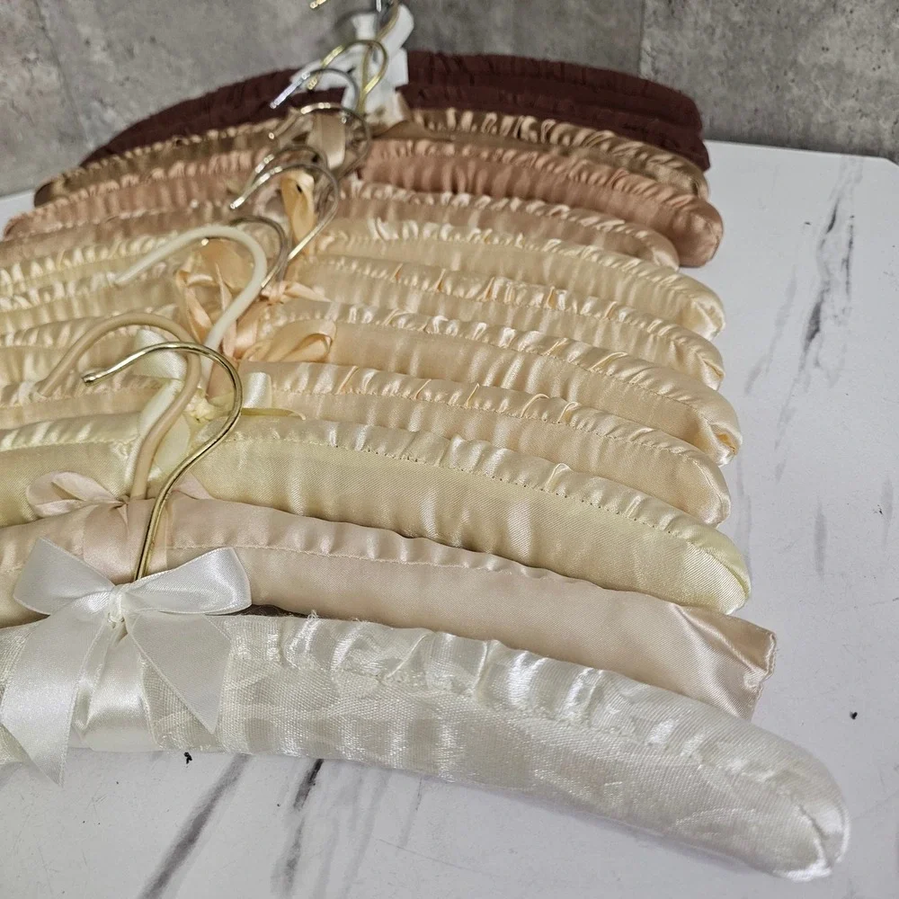 Lot of 12 Satin Padded Clothes Hangers Mixed Colors Boutique Closet Decor